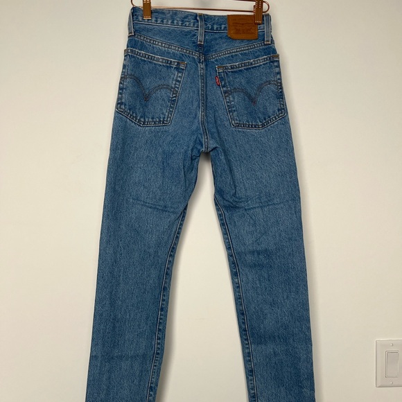 Levi Wedgie Jeans 23x28 - Picture 4 of 4